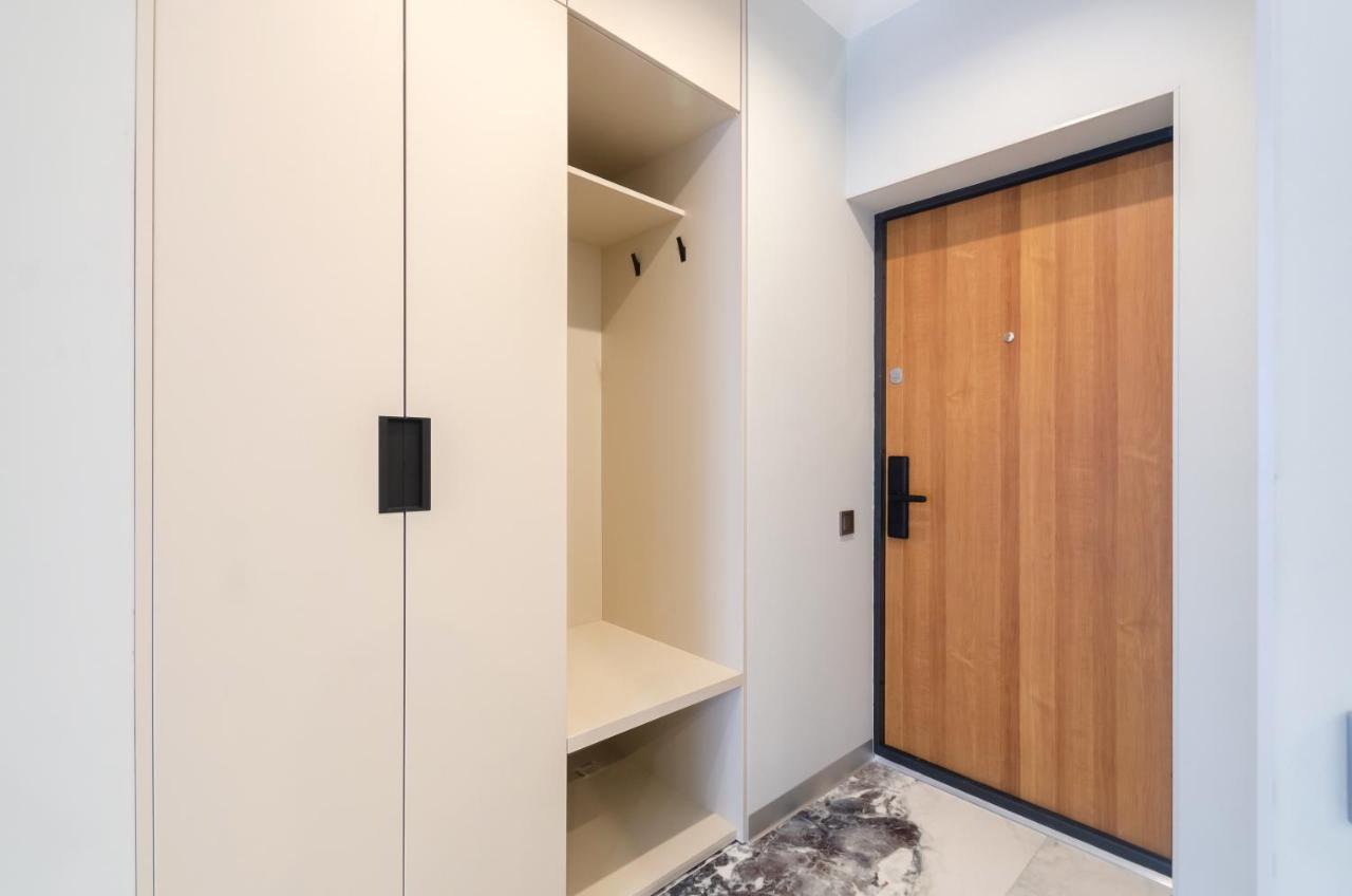 Petrovdom Apartments 23-173 In Rc Kvartet , 16Г Vasyl Lypkivskyi Street كييف المظهر الخارجي الصورة